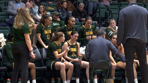 Siena women's basketball storms on the scene in season opener